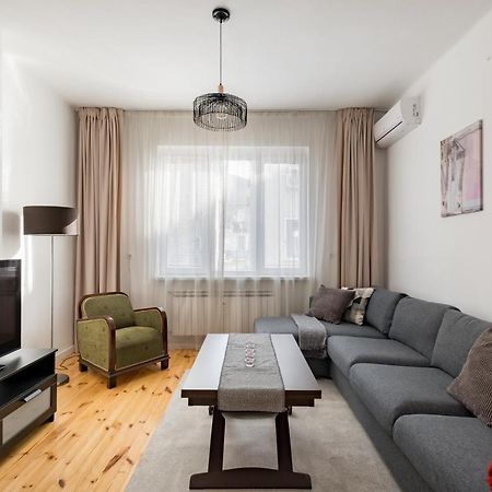 Spacious 3 Bedroom Home In Sofia'S Top Center Esterno foto