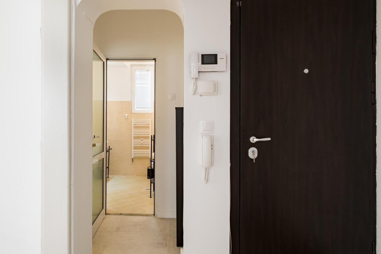 Spacious 3 Bedroom Home In Sofia'S Top Center Esterno foto